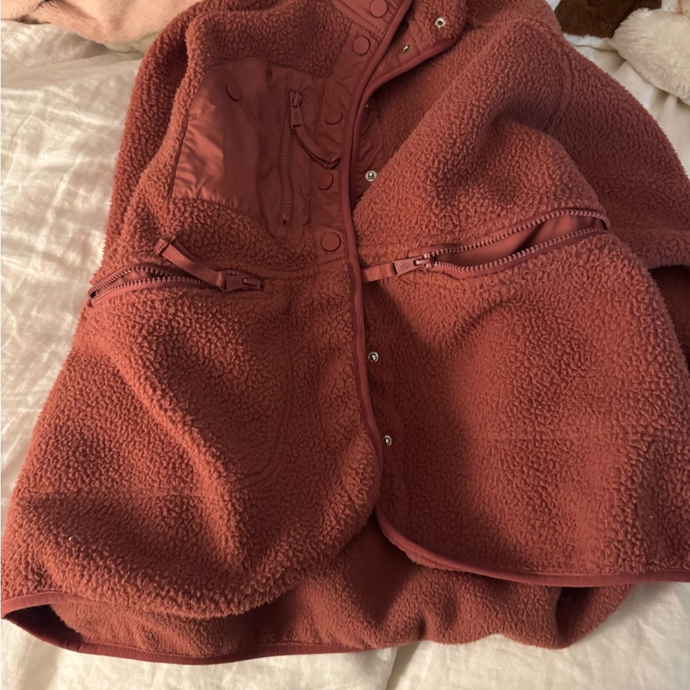 Free People hit the slopes jacket XL (maroon color)